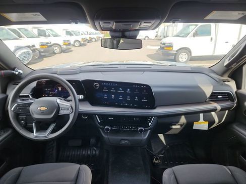 New 2025 Chevrolet Tahoe 4WD image 25