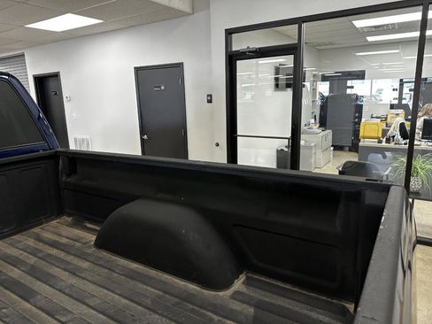 Used 1998 Chevrolet Silverado 1500 4x4 Extended Cab w/ Preferred Equipment Group 2 image 15