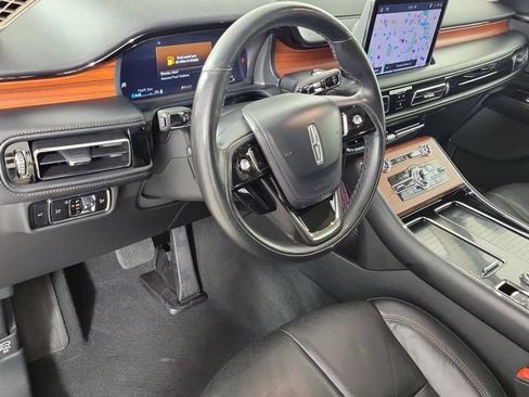 Used 2023 Lincoln Aviator Reserve w/ Equipment Group 201A RWD image 18