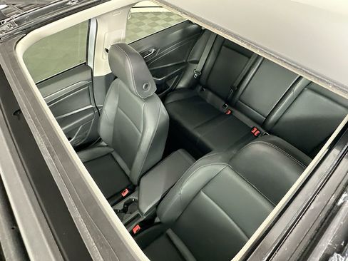 Used 2019 Volkswagen Jetta SE image 21