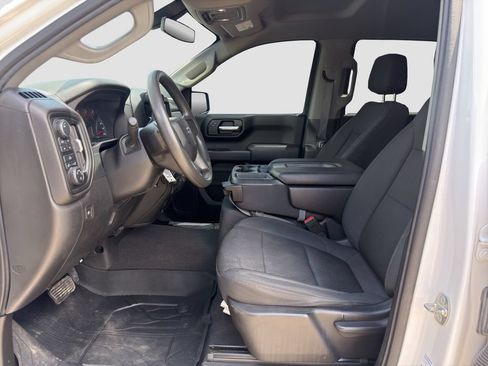 Used 2021 Chevrolet Silverado 1500 Custom Trail Boss AWD/4WD image 9