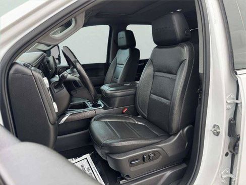 Used 2022 GMC Sierra 3500 Denali AWD/4WD image 20