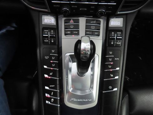 Used 2016 Porsche Panamera Edition image 27