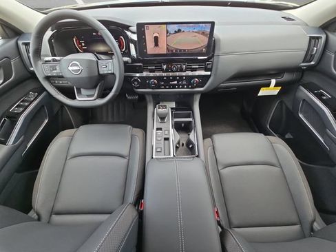 New 2026 Nissan Pathfinder SL FWD image 20
