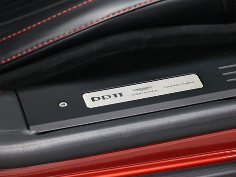Used 2018 Aston Martin DB11 V12 RWD image 66
