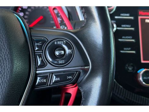 Used 2019 Toyota Camry XSE FWD image 27