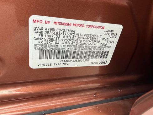 Used 2014 Mitsubishi Outlander SE image 28