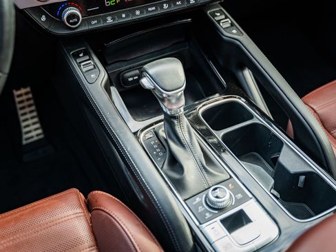 Used 2024 Kia Telluride SX Prestige image 28