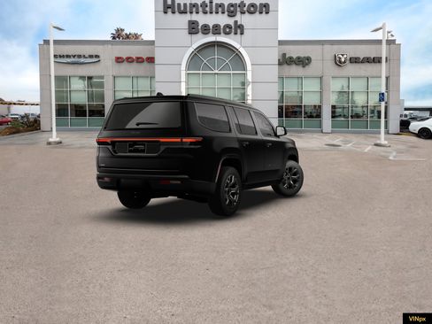 New 2026 Jeep Grand Wagoneer Limited w/ Premium Group II image 7