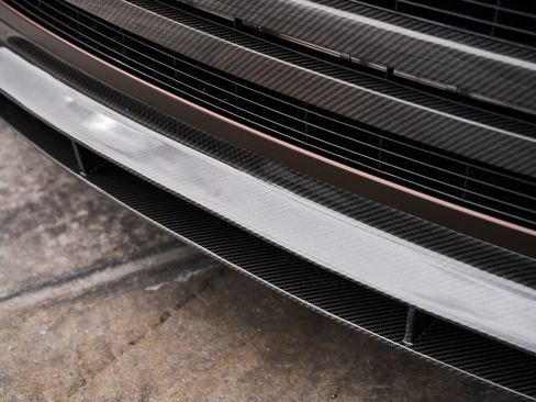 Used 2024 Land Rover Range Rover Long Wheelbase SE image 8