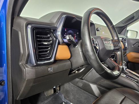 Used 2023 GMC Canyon AT4 w/ AT4 Premium Package AWD/4WD image 19