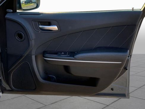 Used 2023 Dodge Charger SXT RWD image 22
