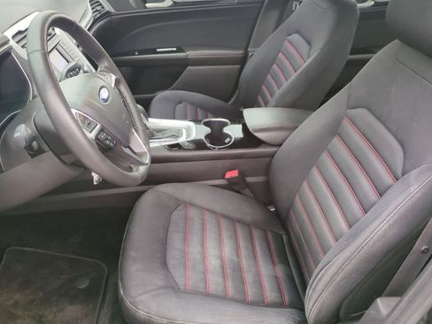 Used 2014 Ford Fusion SE w/ Equipment Group 201A image 15