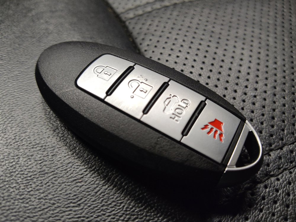 Used 2020 INFINITI QX60 Luxe w/ Essential Package FWD image 32
