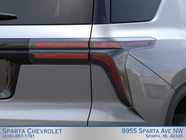 New 2027 Chevrolet Traverse LT w/ LPO, Floor Liner Package AWD/4WD image 11