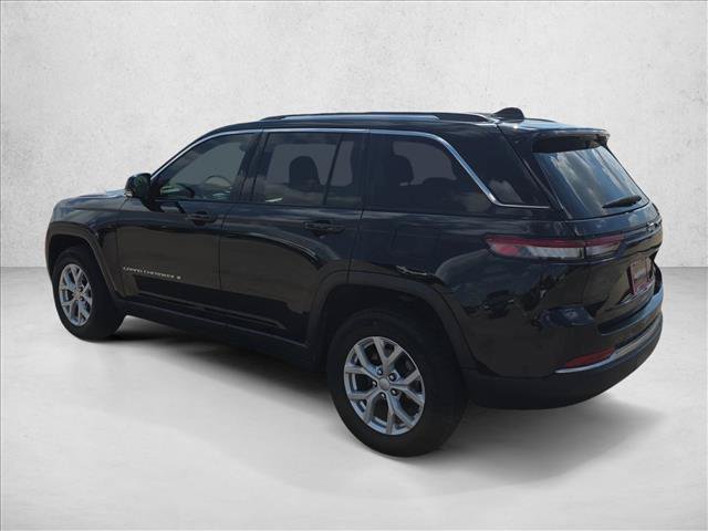 Used 2023 Jeep Grand Cherokee Limited RWD image 8