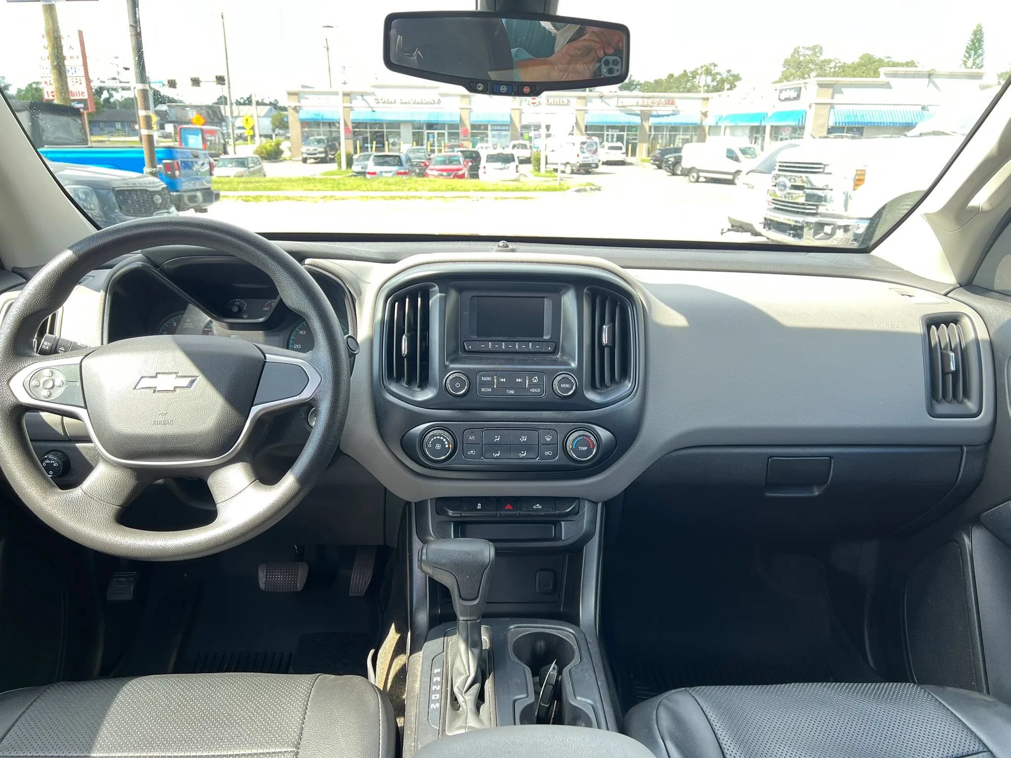 Used 2016 Chevrolet Colorado W/T w/ WT Convenience Package RWD image 10