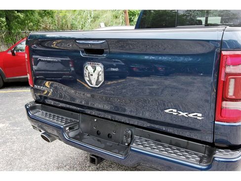 Used 2022 RAM 1500 Laramie w/ Sport Appearance Package image 6