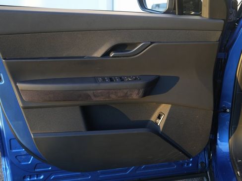 Used 2023 Fisker Ocean Extreme image 24