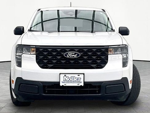 Used 2025 Ford Maverick XL FWD image 3