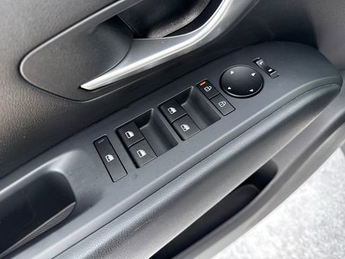 Certified 2025 Hyundai Tucson SEL image 10