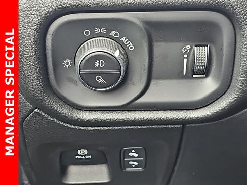 New 2025 RAM 1500 Big Horn image 25