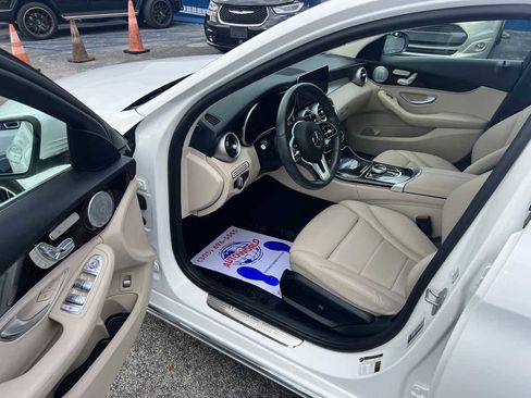 Used 2021 Mercedes-Benz C 300 Sedan image 10