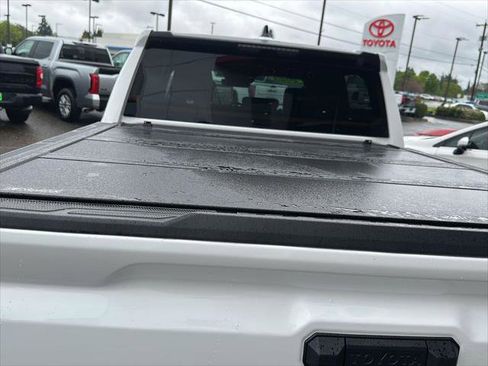 Certified 2025 Toyota Tacoma SR5 AWD/4WD image 12