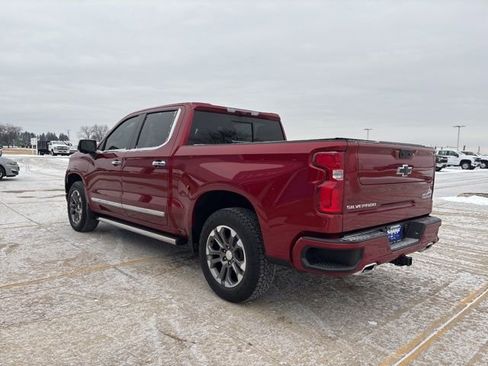 Used 2024 Chevrolet Silverado 1500 High Country w/ Technology Package image 6