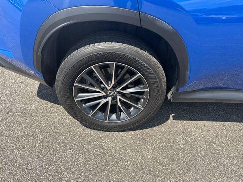 Used 2024 Lexus NX 250 FWD w/ Cold Area Package image 17