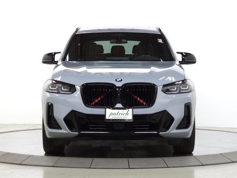 Used 2022 BMW X3 M40i AWD/4WD image 2