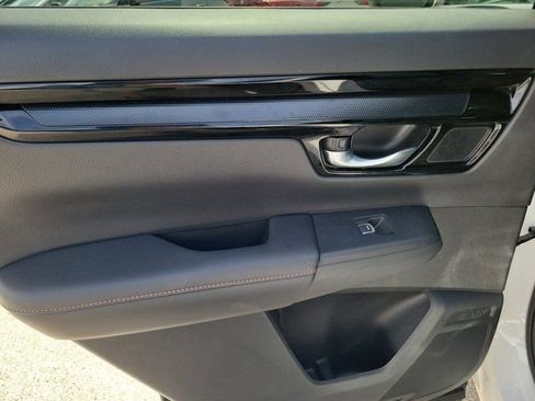 Used 2024 Honda CR-V Sport Touring image 17