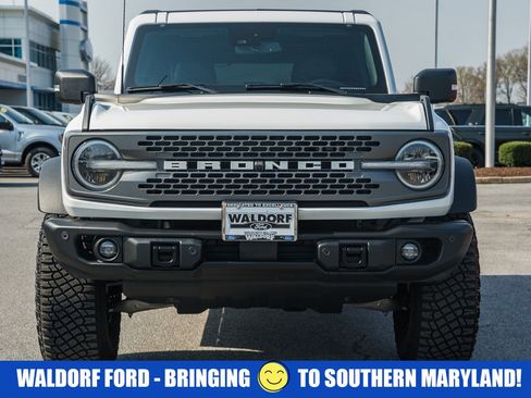 Certified 2022 Ford Bronco Badlands image 2