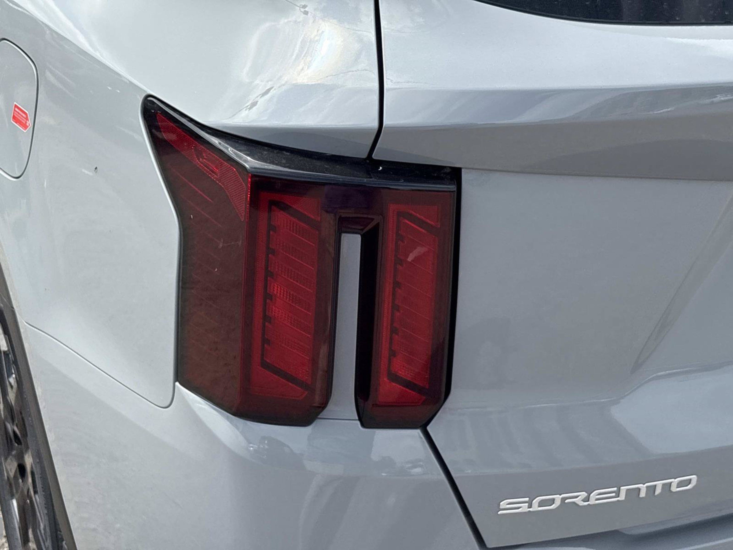 New 2026 Kia Sorento S FWD image 32