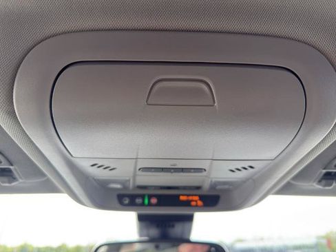 Certified 2023 GMC Terrain AT4 w/ Infotainment Package II AWD/4WD image 23