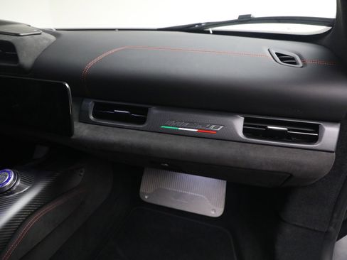 Certified 2022 Maserati MC20 Coupe RWD image 19