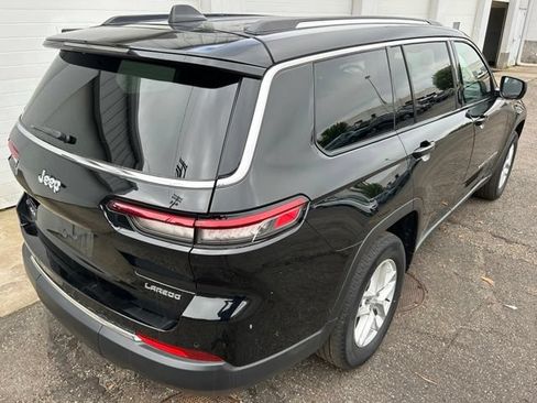 Used 2022 Jeep Grand Cherokee L Laredo w/ Luxury Tech Group I AWD/4WD image 5