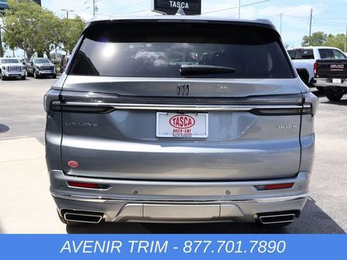 New 2026 Buick Enclave Avenir FWD image 7