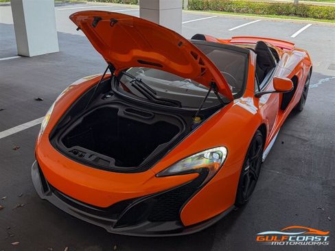 Used 2015 McLaren 650S Spider RWD image 36