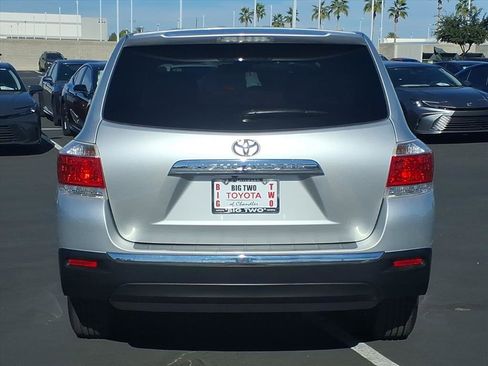 Used 2013 Toyota Highlander image 9
