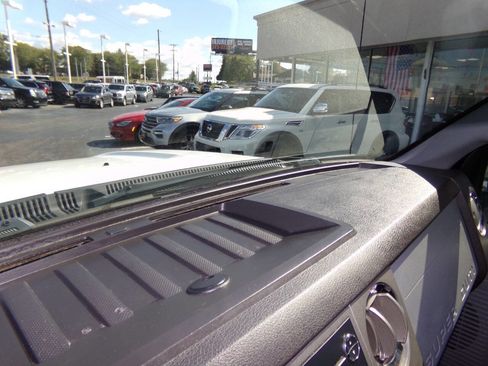 Used 2012 Ford F250 XLT image 50