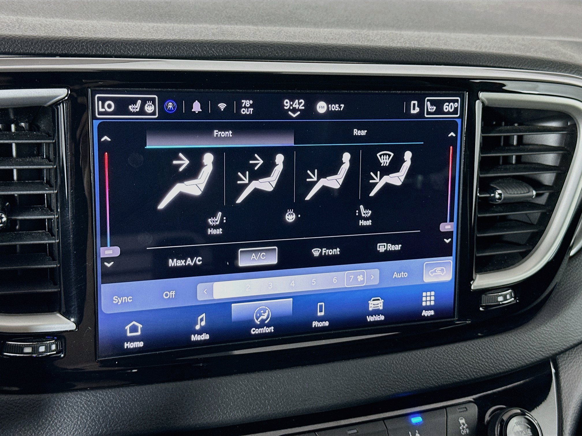 Used 2025 Chrysler Pacifica Select FWD image 22