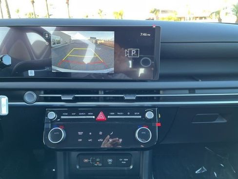 New 2026 Hyundai Tucson Blue SE image 9