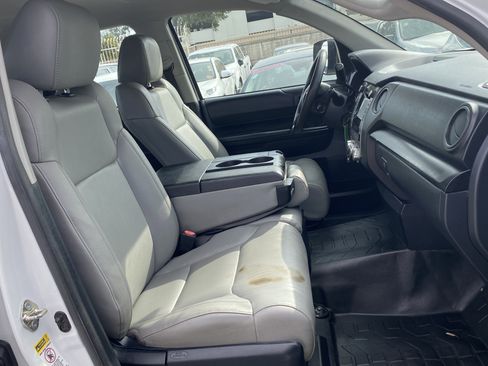 Used 2017 Toyota Tundra SR image 20