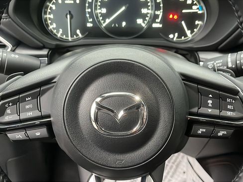 Certified 2025 MAZDA CX-5 Carbon Edition image 11