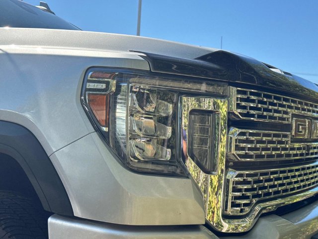 Used 2022 GMC Sierra 2500 Denali AWD/4WD image 3