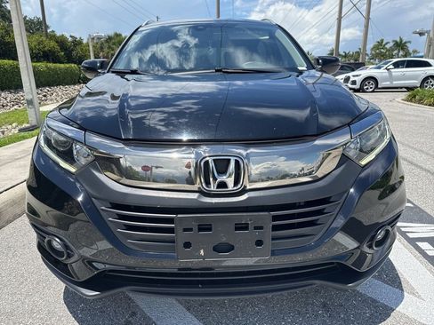 Used 2021 Honda HR-V EX-L image 6