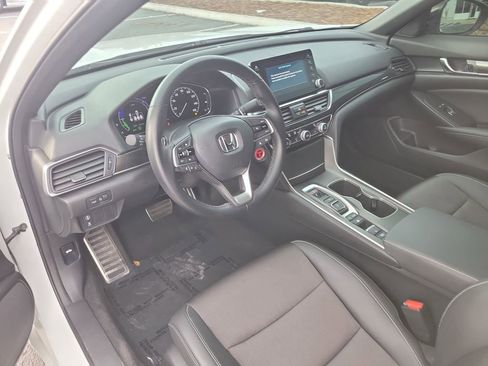 Used 2022 Honda Accord Sport image 18