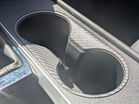 Used 2025 Nissan Altima 2.5 SV image 18