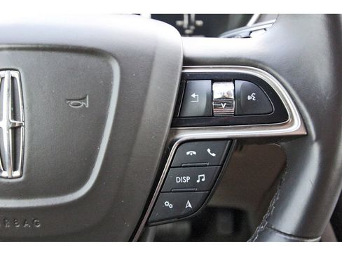 Used 2020 Lincoln Nautilus Reserve w/ Cargo Utility Package FWD image 19